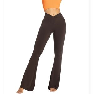 Sunzel Cross Waist Black Flared Legging
